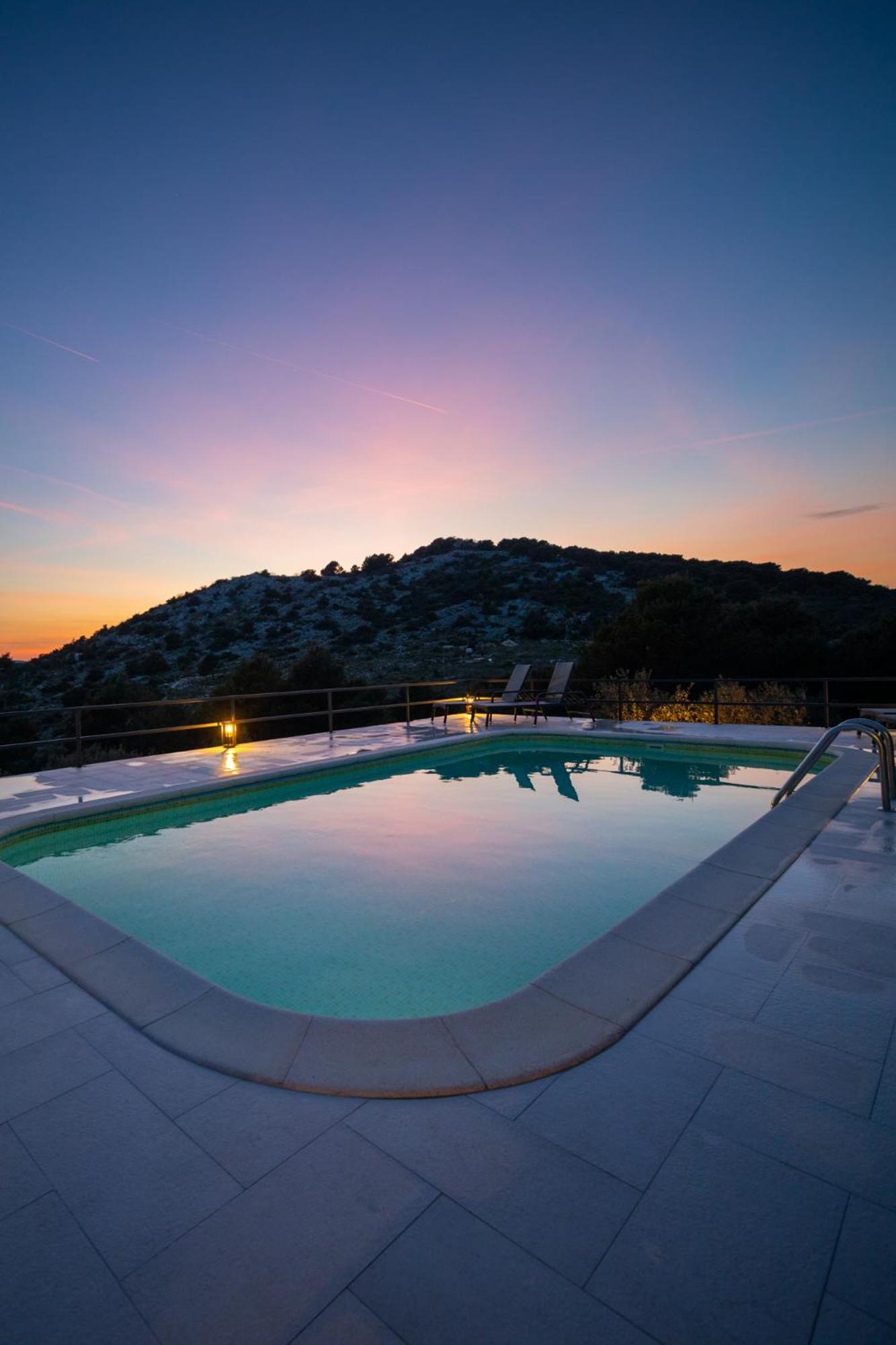 Holiday Home Svemir دراغ المظهر الخارجي الصورة